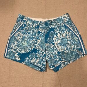 Lilly Pulitzer Woman's Shorts  The Callahan Short Blue‎ White Floral Size 2